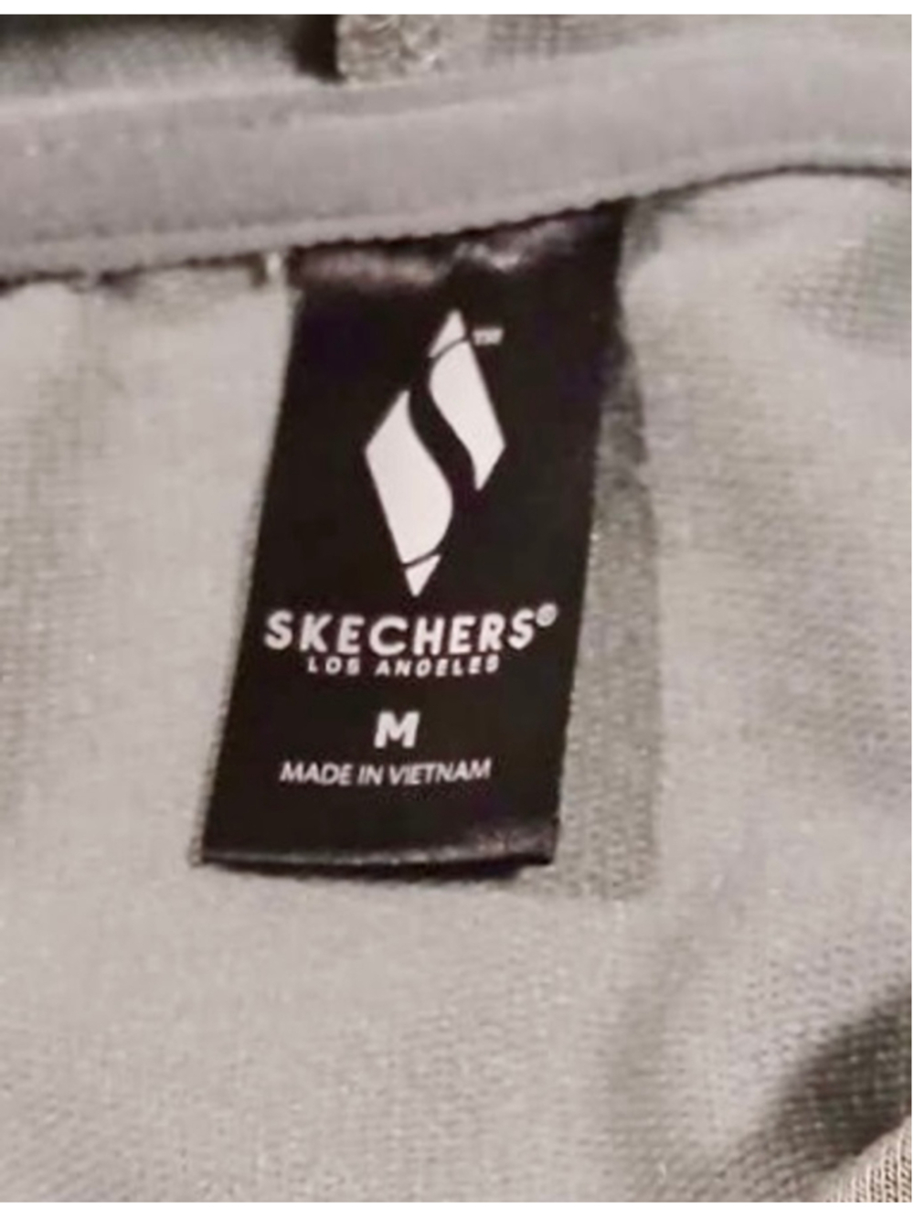 Skechers Los Angeles Women's Sage Performance Pullover Hoodie - Size M - INV423 - Picture 3 of 4